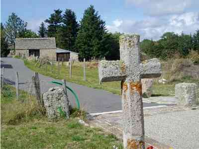 Cruz de Châteauneuf de Randon