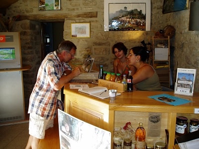 Les habitants de La Garde-Guérin en Lozère 4