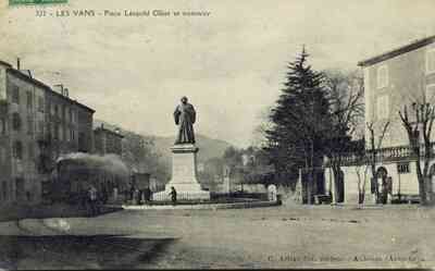 Place Léopold Ollier