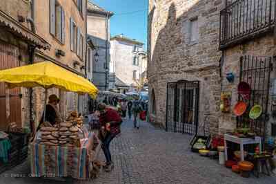 Marché aux Vans