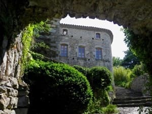 Vandretur i en rundrute på 16,5 km fra Les Vans i Ardèche 1