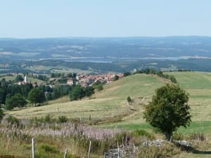 Ruta de 13 km en Pradelles, Haute-Loire 1