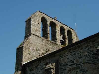 Bell tower wall or comb tower