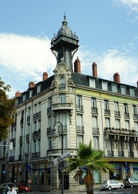 Building of the Verveine du Velay